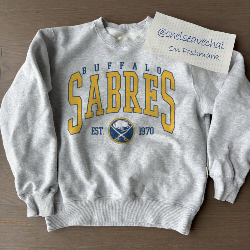 Vintage Buffalo Sabres Hockey Sweatshirt, 90s NHL Buffalo Sabres Shirt tee